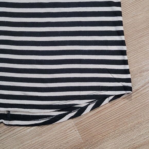 🔺️Halogen Black & Tan Striped Linen Blend Short Sleeve Top Medium - Picture 5 of 8
